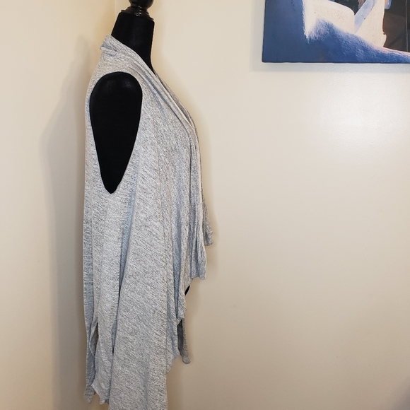 Blazer - Picture 3 of 3